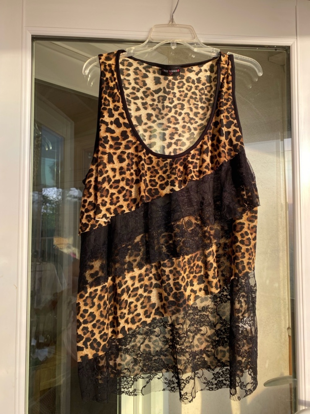 FREE KISSES LEOPARD LACE TANK TOP PLUS 3X SHEER RUFFLE NWT